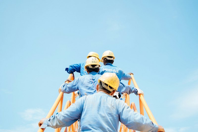 HSE Staffing